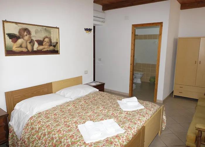 La Vecchia Montagna Couette-café Nebida