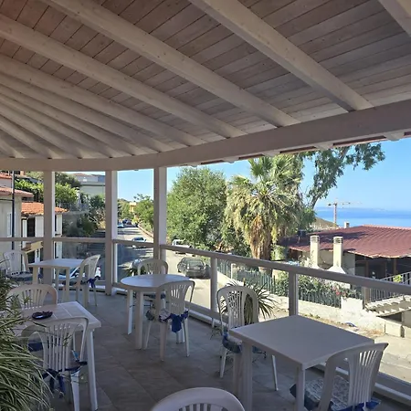 Couette-café La Vecchia Montagna 3*