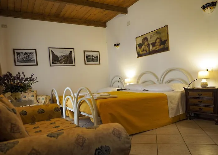 La Vecchia Montagna Bed & Breakfast